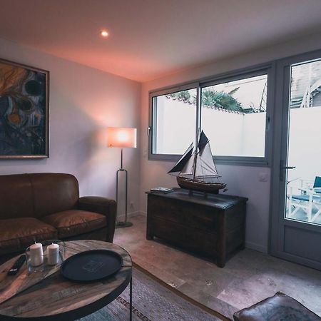 Appartement Avec Cour Privee Centre Ville Classe 4 Etoiles Remparts 1 Ла-Рошель Экстерьер фото